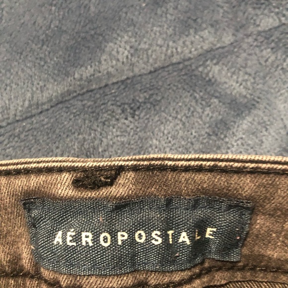 Aeropostale women’s distressed black size 10 Norma Jean. Gently used. - Picture 4 of 6